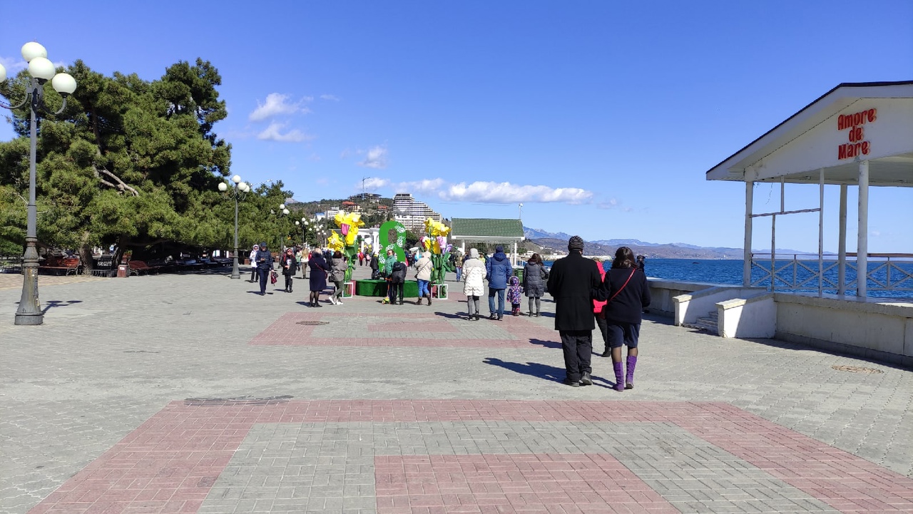 Набережная в Алуште фото 